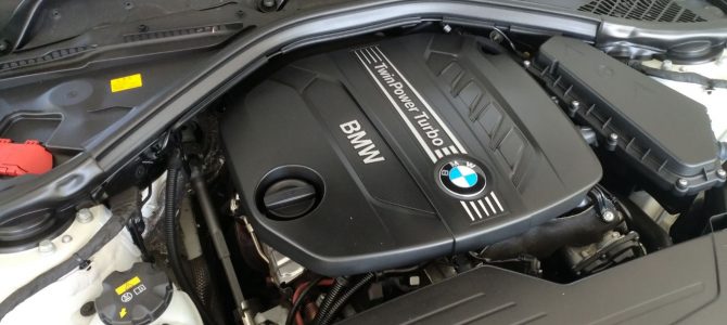 BMW 320d レビュー　エンジン編